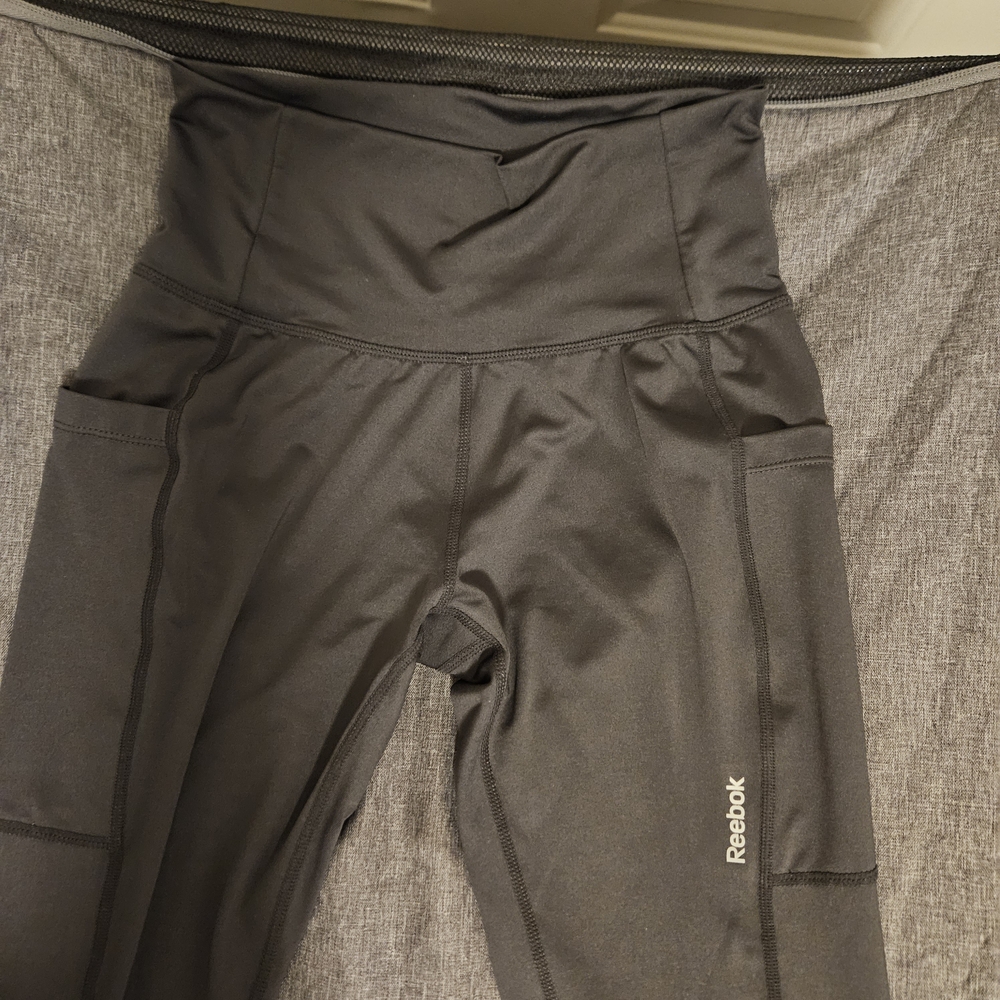 2/$15 Reebok Size Small Charcoal High-Rise Leggings